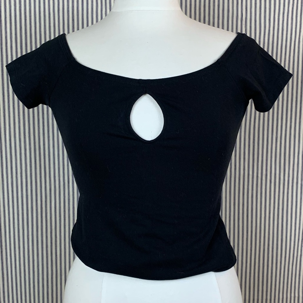 Express Black Top